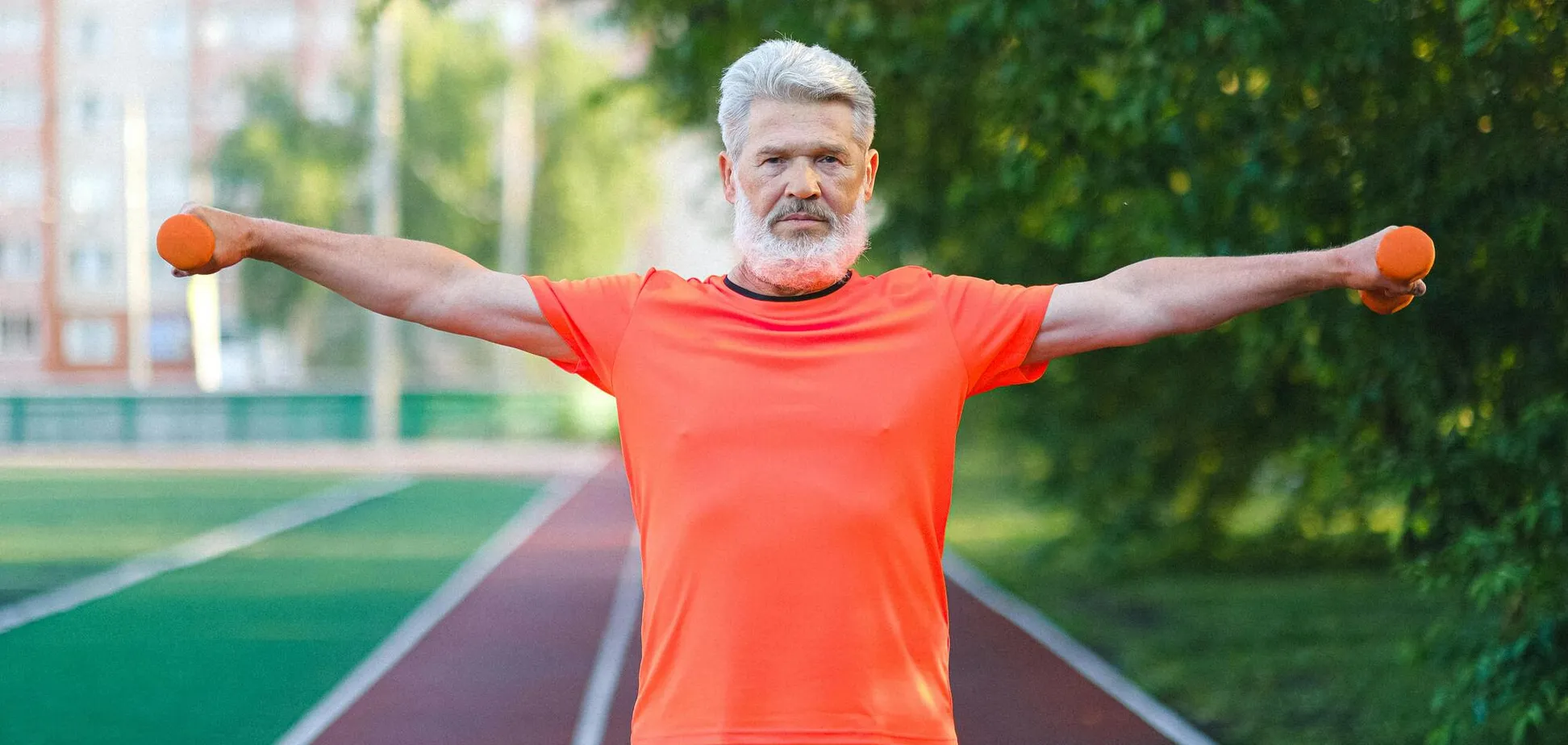 Aktivitas Ringan yang Dapat Menjaga Kekuatan Jantung di Usia 50+